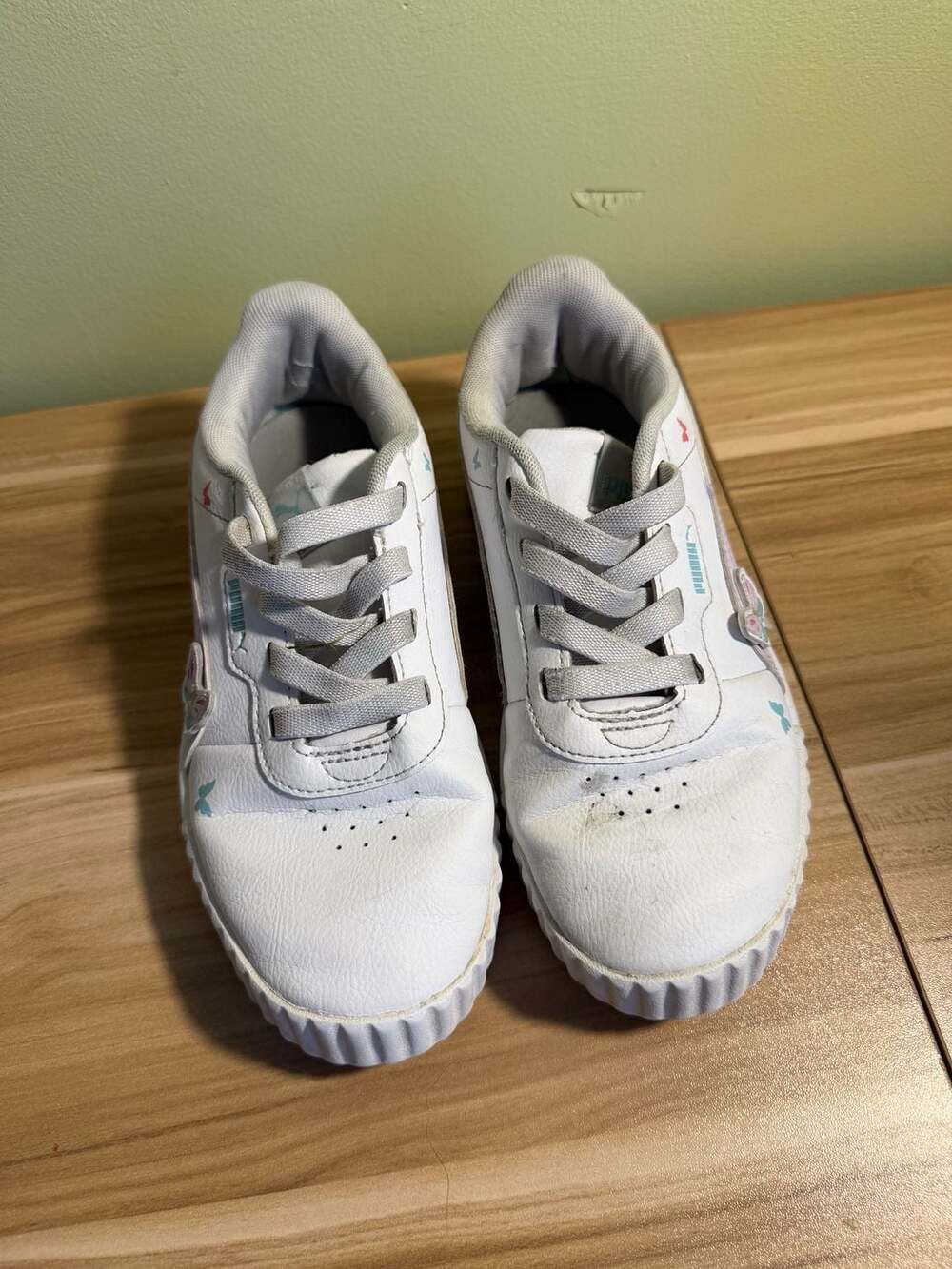 Puma Carina 3.0 Jelly Fade White Kids Sneakers with Butterfly Accents